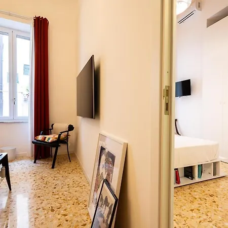 Maison Noir ナポリ