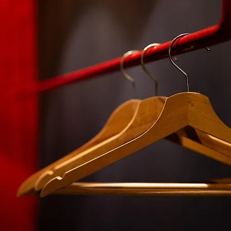 Maison Noir Apartment *