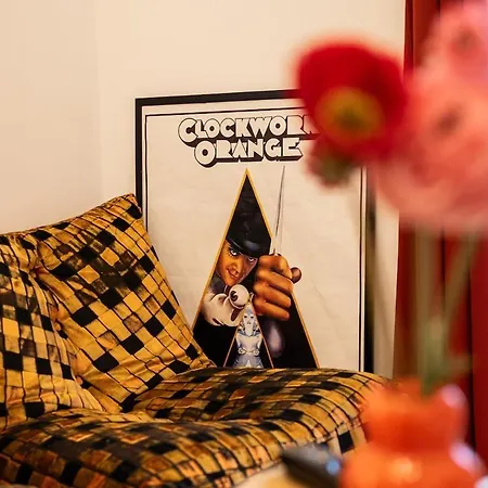 Maison Noir Apartment