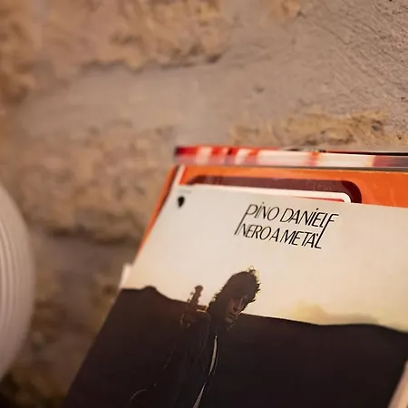 Maison Noir Apartment Neapel