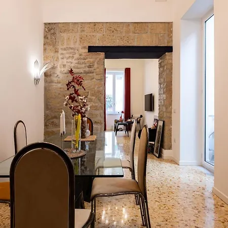 Maison Noir Napoli